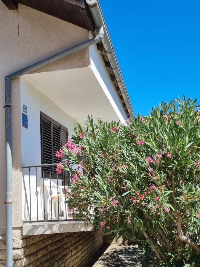 Apartman Frketic Zaboric Luaran gambar