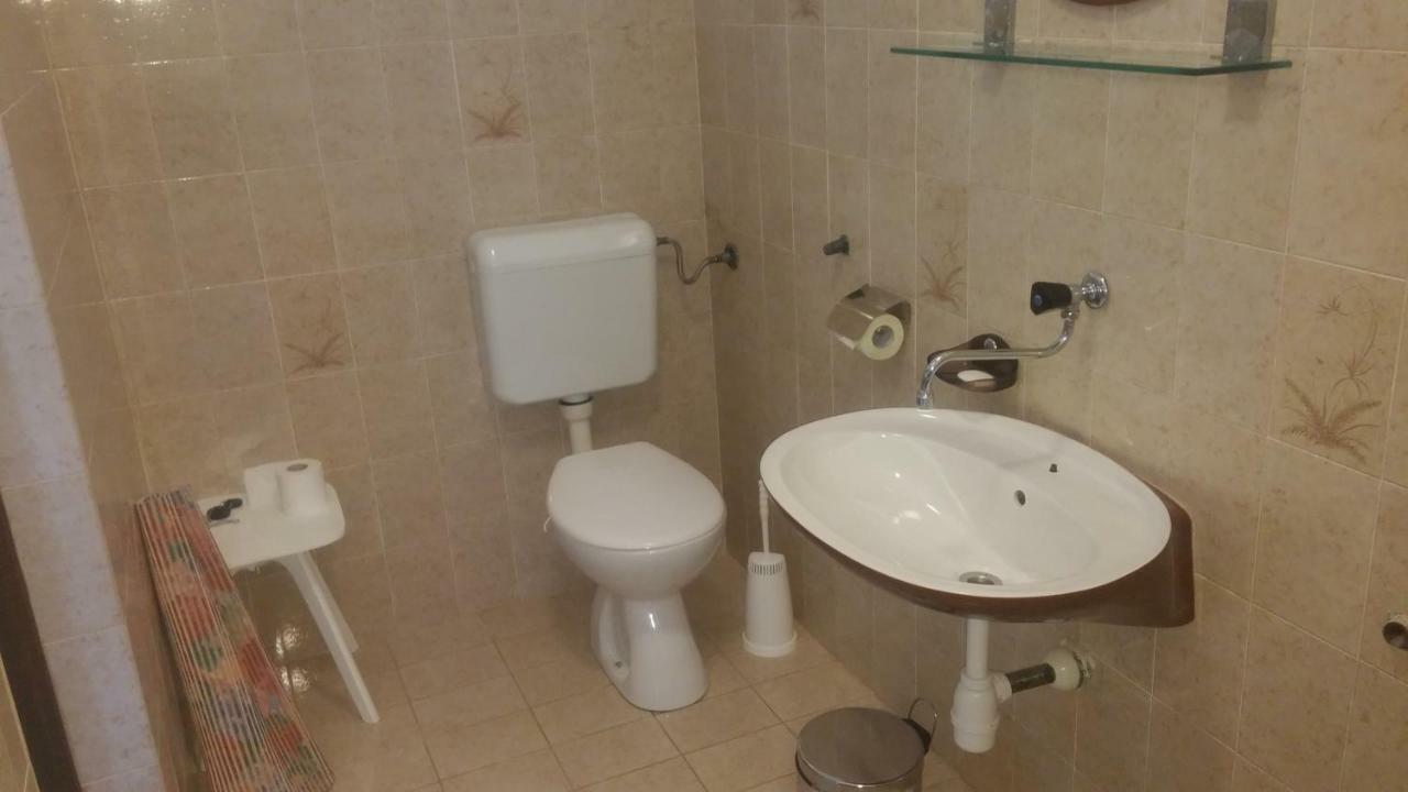 Apartman Frketic Zaboric Luaran gambar